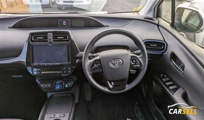 Toyota Prius S TOURING SELECTION 2020 Reconditioned Car