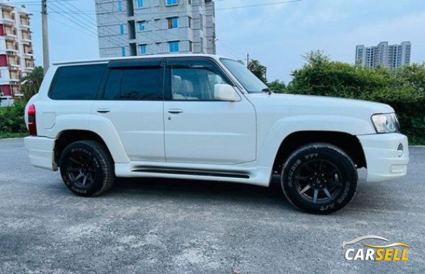 Nissan Patrol Seat Power Sunroof 2009 (Used Car)