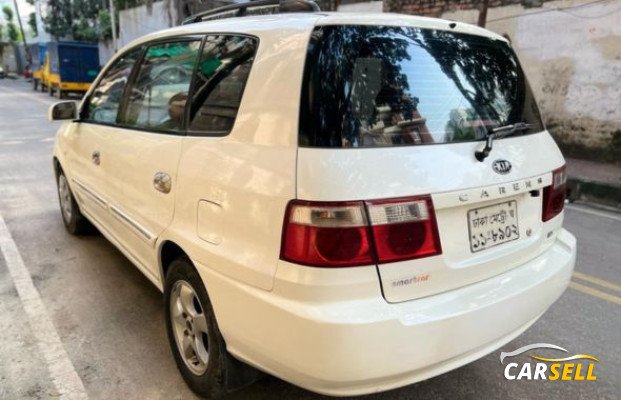 Kia Carens Sunroof Octane 7 Str 2006 (Used Car)