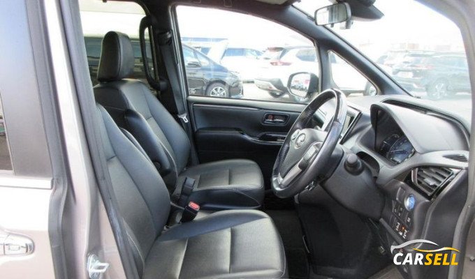 Toyota Esquire Gi Hybrid Bronze 2021 Reconditioned Car