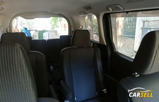 Toyota Esquire Octane 2014