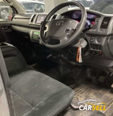TOYOTA HIACE SUPER GL KEY START 2019 Reconditioned Car