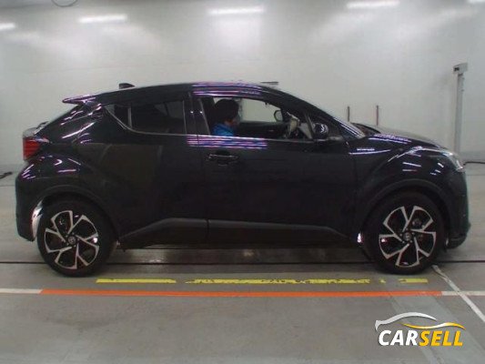 TOYOTA CH-R G 2020 Reconditioned Car