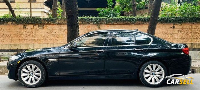 BMW 5 Series 520d 2010