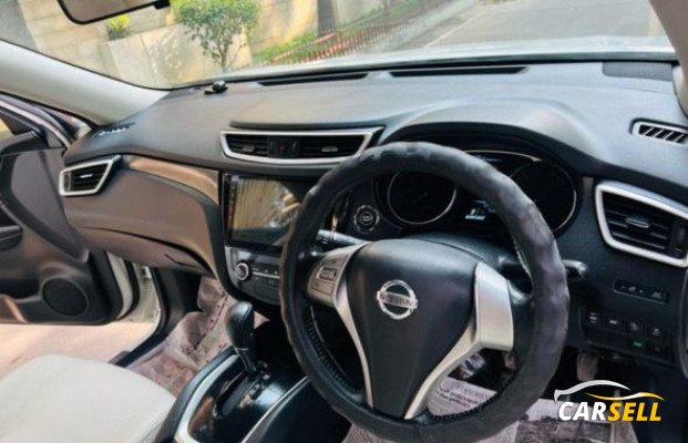 Nissan X-Trail Hybrid 2016 (Used Car)