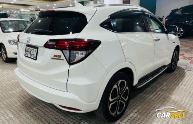 Honda Vezel RS Hybrid 2014 (Used Car)
