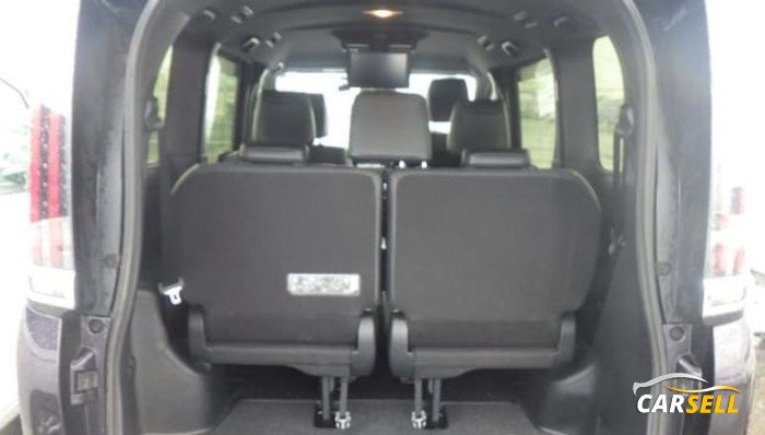 Toyota Esquire Gi Hybrid Black 2020 Reconditioned Car