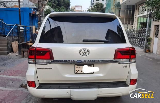 Toyota Land Cruiser V8 2016