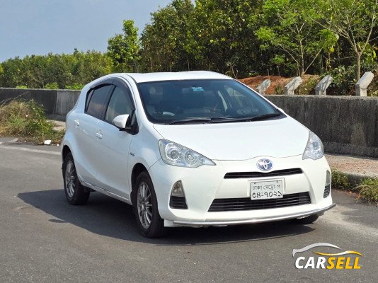 Toyota Aqua 2013 | 1500cc Hybrid