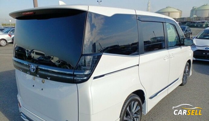 Toyota Voxy S Z Package 2023 Recondition Car Sale