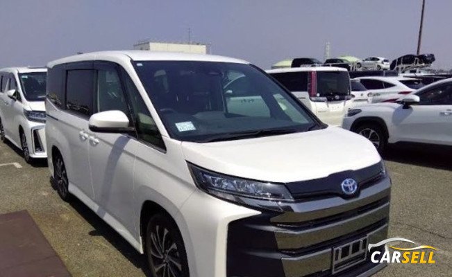 Toyota Noah WXB HYBRID pearl 2023 Recondition Car Sale