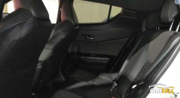 Toyota C-HR G-LED 2020 Reacondition Car