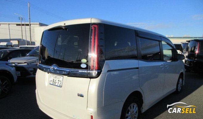 Toyota Noah G HYBRID PEARL 2021 Recondition Car Best Price