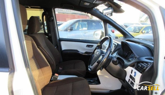 Toyota Noah G HYBRID PEARL 2021 Recondition Car Best Price