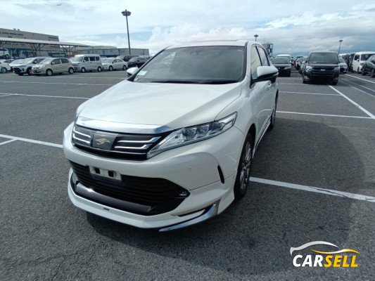 Toyota Harrier Non-Hybrid – 2020