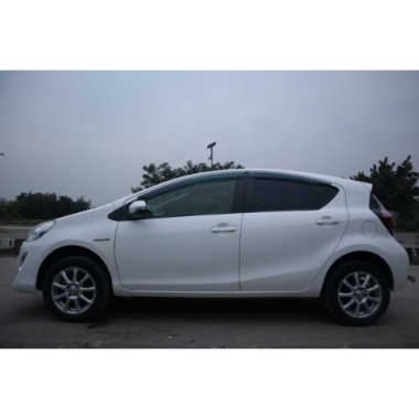 Toyota AQUA S PKG Car (Used)