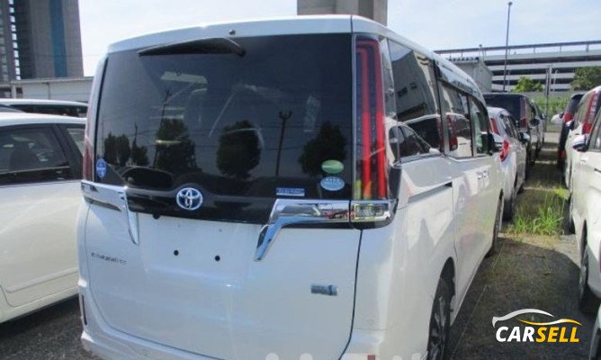 Toyota Esquire GI all power 2019 Reconditioned Car