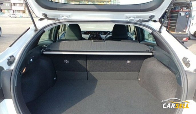Toyota Prius S SAFETY PLUS 2020 Reconditioned Car