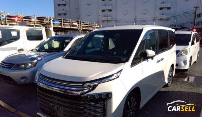 Toyota Voxy ZS SMART 2022 Recondition Car