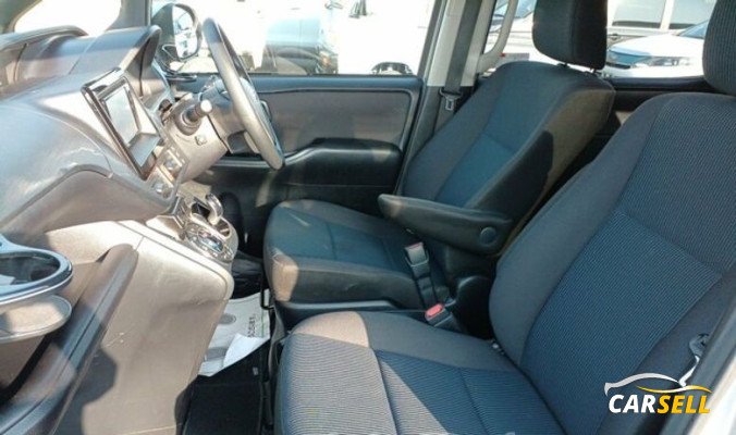 Toyota Noah PUSH 2020 Reconditioned Car