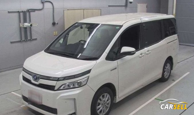 Toyota Voxy ALL POWER 2020 Reconditioned Car