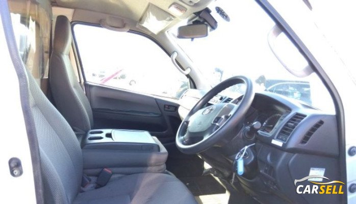 Toyota Hiace DX 5 DR AMBULANCE 2019 Reconditioned Car