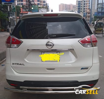 Nissan X-Trail Hybrid Sunroof 2015