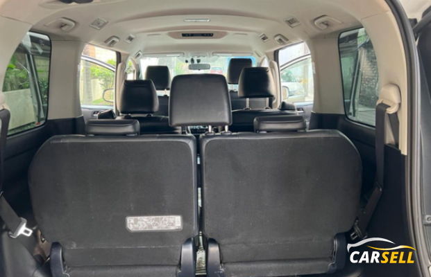 Toyota Noah Esquire Gi 2015 (Used Car)