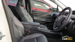 Toyota Prius S TOURING SELECTION 2020 Reconditioned Car