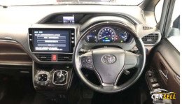 Toyota Esquire GI PREMIUM DOOR PWR 2018 Reconditioned Car