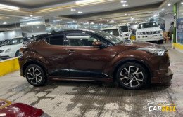 Toyota C-HR Hybrid G-LED Package 2017 (Used Car)