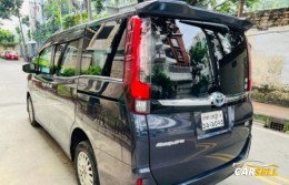 TOYOTA NOAH HYBRID 2015 (Used Car)