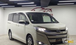 Toyota Noah Pearl G Hybrid 2021 Reconditioned Car