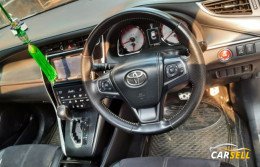 Toyota Harrier Sunroof- GS PKG 2015
