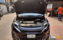 Toyota Harrier Sunroof- GS PKG 2015