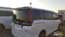 Toyota Esquire GI PREMIUM HYBRID 2020 Recondition Car Sale
