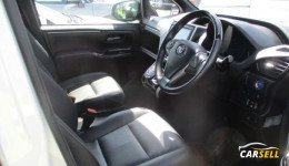 Toyota Esquire GI all power 2019 Reconditioned Car