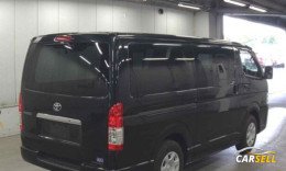 Toyota Hiace GL DUAL AC 2020 Reconditioned Car