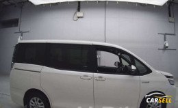 Toyota Voxy ALL POWER 2020 Reconditioned Car