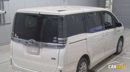 Toyota Voxy ALL POWER 2020 Reconditioned Car