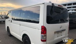 Toyota Hiace DUAL AC GL 2019 Reconditioned Car