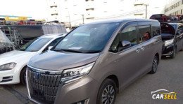 Toyota Esquire GI PREMIUM BROWN INT 2020 Reconditioned Car