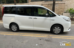Toyota Noah Esquire Gi 2015 (Used Car)