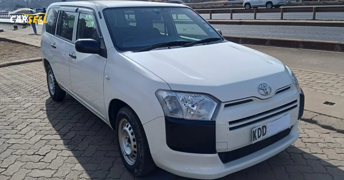Toyota Probox ১০ লাখ টাকার নিচে সেরা টয়োটা গাড়ি