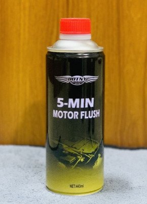 Botny 5-Min Motor Flush engine cleaner additive. image